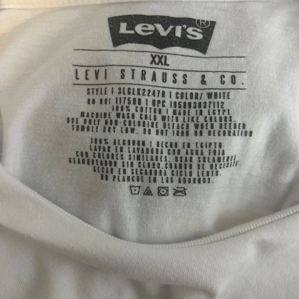 Levis Strauss and Co Mens XXL White Long Sleeve Graphic Tee Pine Tree 3LGLK2247D